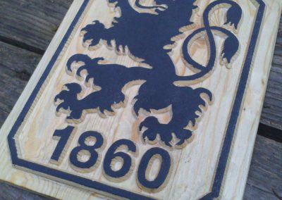Vereine, Logos, Wappen, Motivtafeln gefräst / geschnitzt